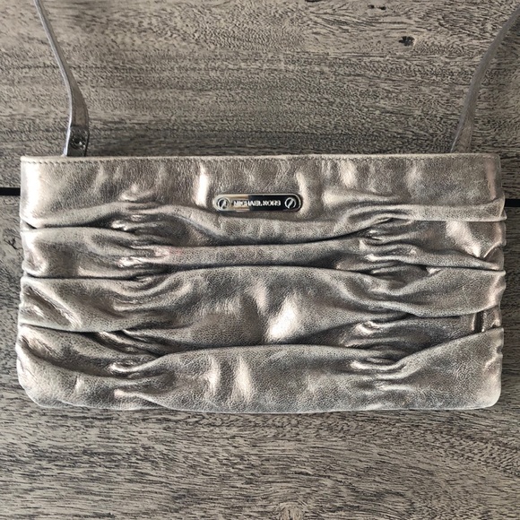 Michael Kors Handbags - 💯Michael Kors Bag